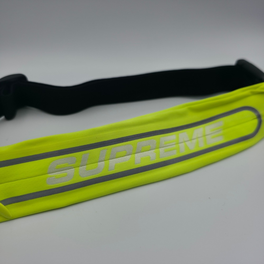 Supreme Running Waist Bag Neon Yellow Reflective Logo Fanny Pack Streetwear SS19